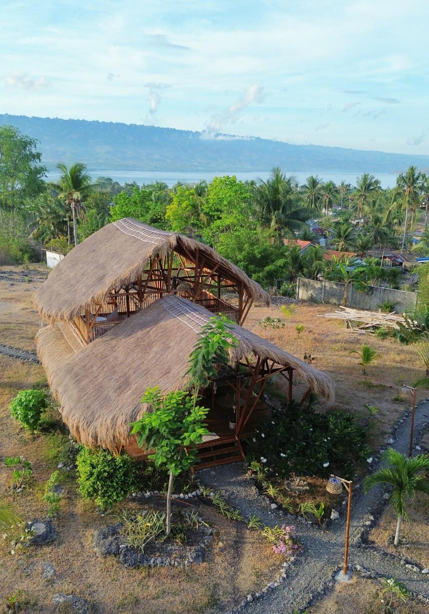 Tongo Hill Cottages Moalboal Exterior photo