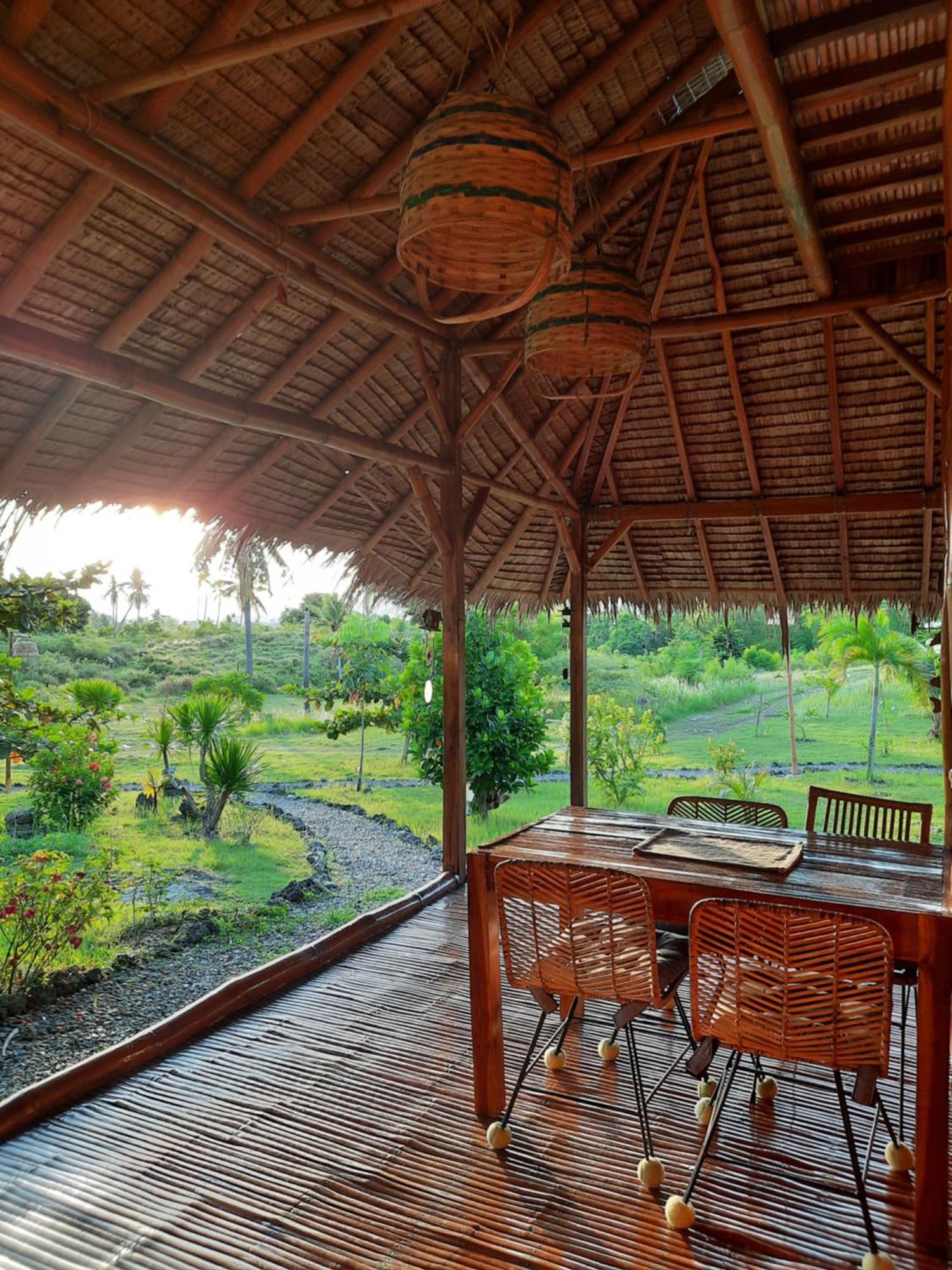 Tongo Hill Cottages Moalboal Exterior photo